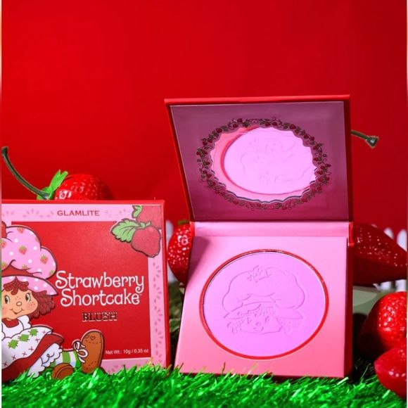 Glamlite Makeup Glamlitex Strawberry Shortcake Blush Poshmark